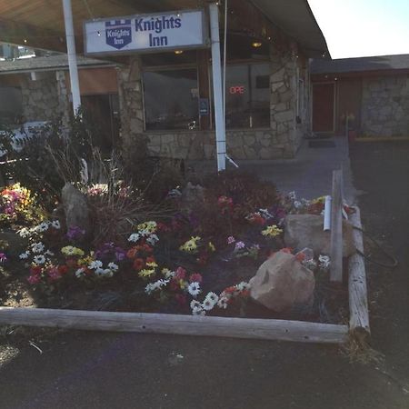 Knights Inn Boardman Exteriör bild